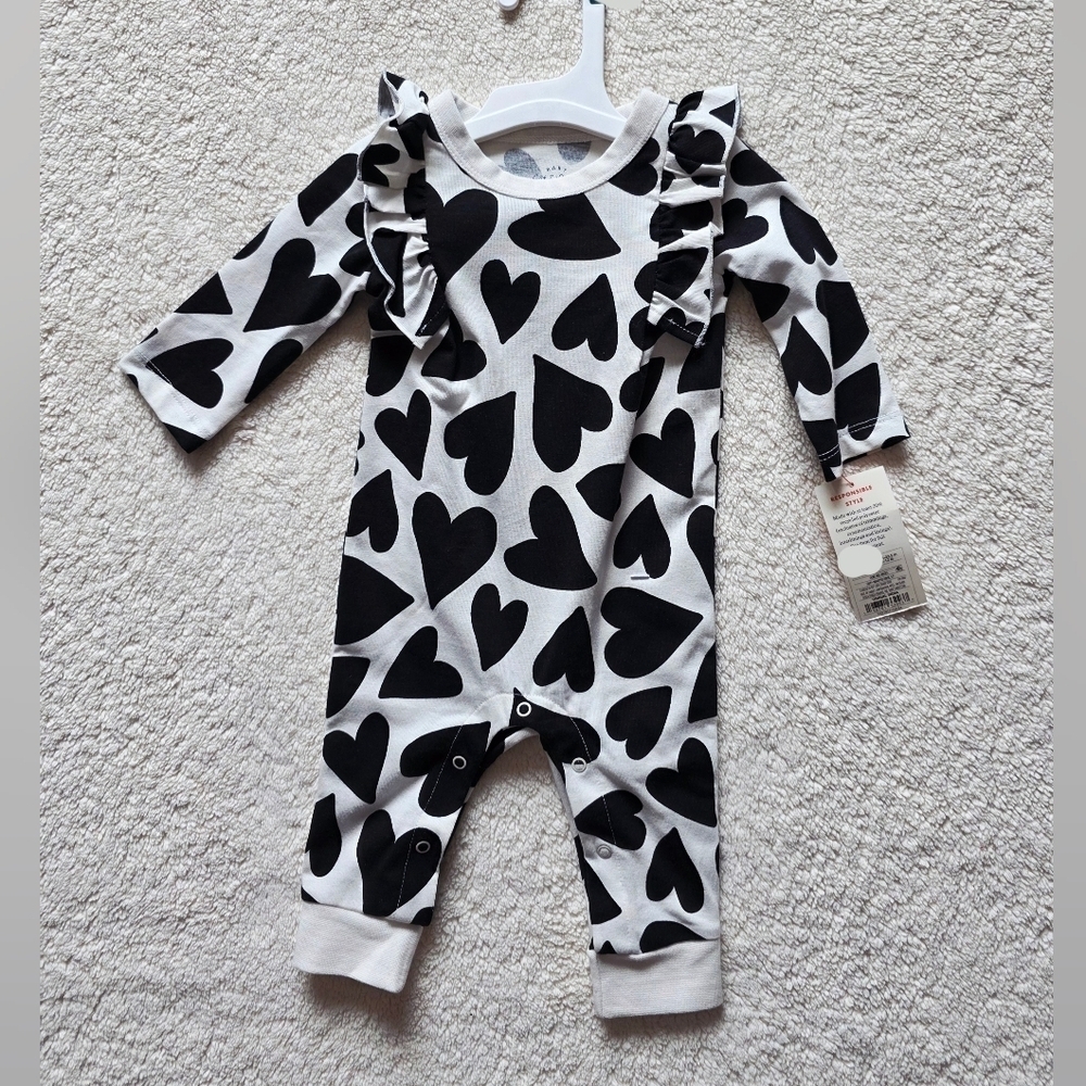 NWT Baby Girl's Heart Ruffle Romper Valentine's day, Halloween, Mother's Day